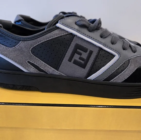 $990 Fendi Step FF Logo Embr Leather Sneakers Black & Gray EU 43 UK 9 US 10 BNIB